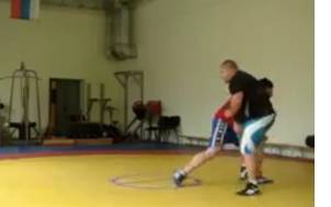 High single leg thumbnail